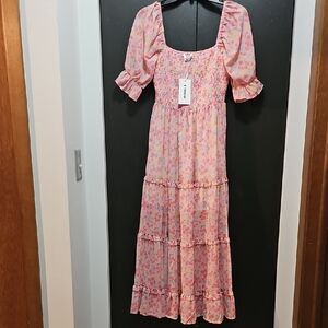 Chic Pink Floral Maxi Dress